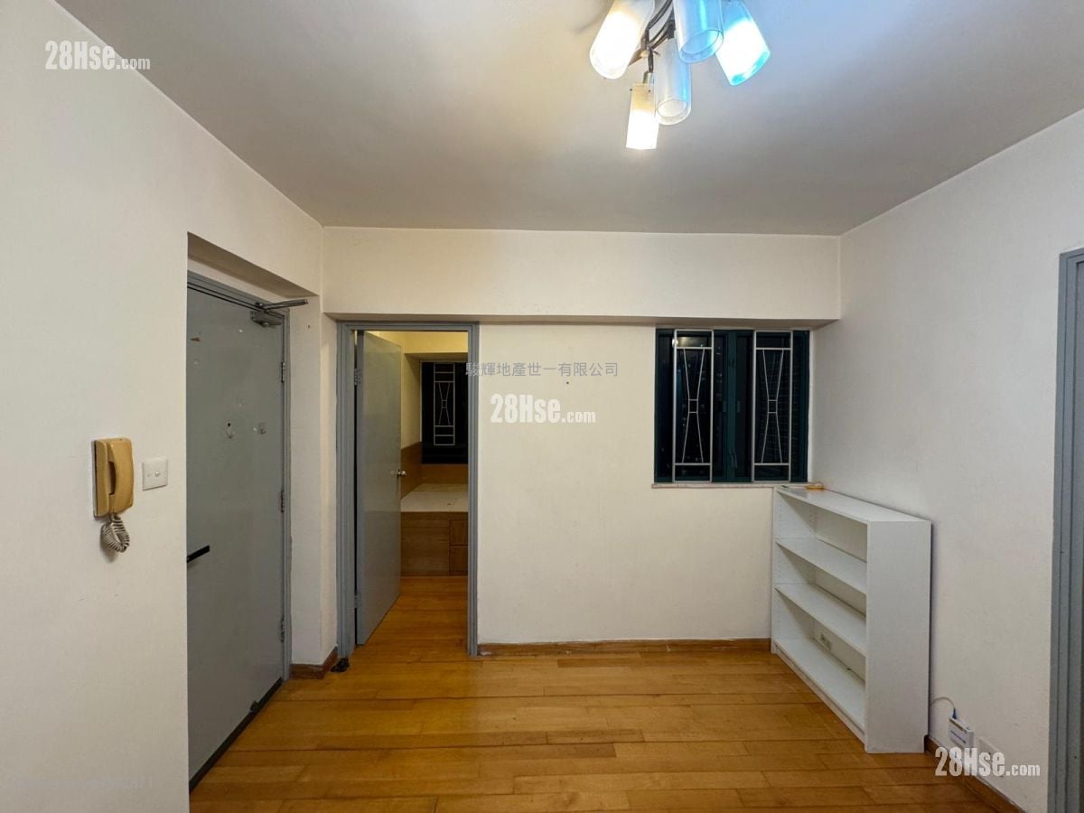 俊贤阁 租盘 2 房 , 1 浴室 365 平方尺