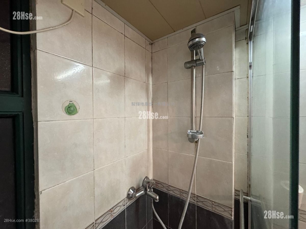 俊贤阁 租盘 2 房 , 1 浴室 365 平方尺