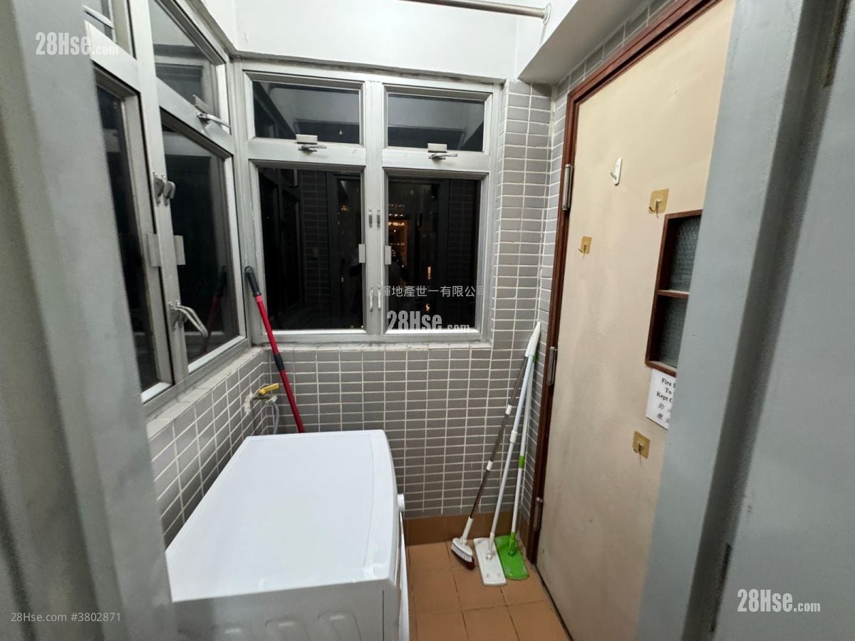 俊贤阁 租盘 2 房 , 1 浴室 365 平方尺