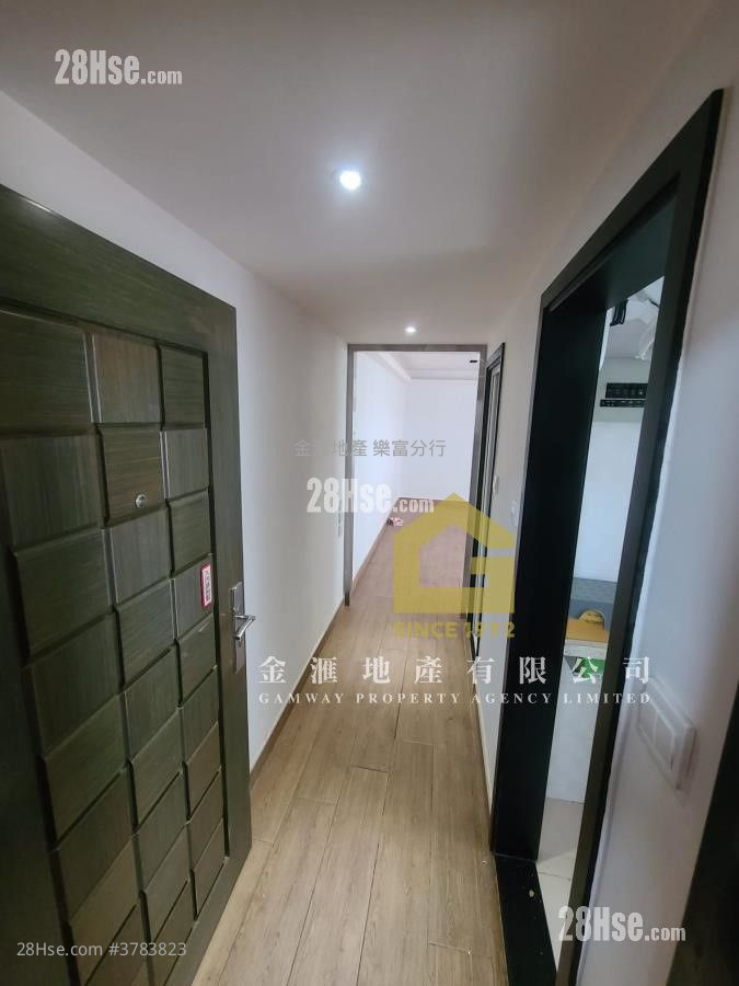 King Lai Court Sell 2 Bedrooms , 1 Bathroom 554 ft²