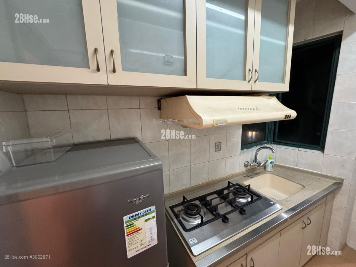 俊贤阁 租盘 2 房 , 1 浴室 365 平方尺