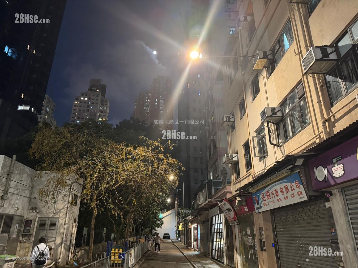 俊贤阁 租盘 2 房 , 1 浴室 365 平方尺