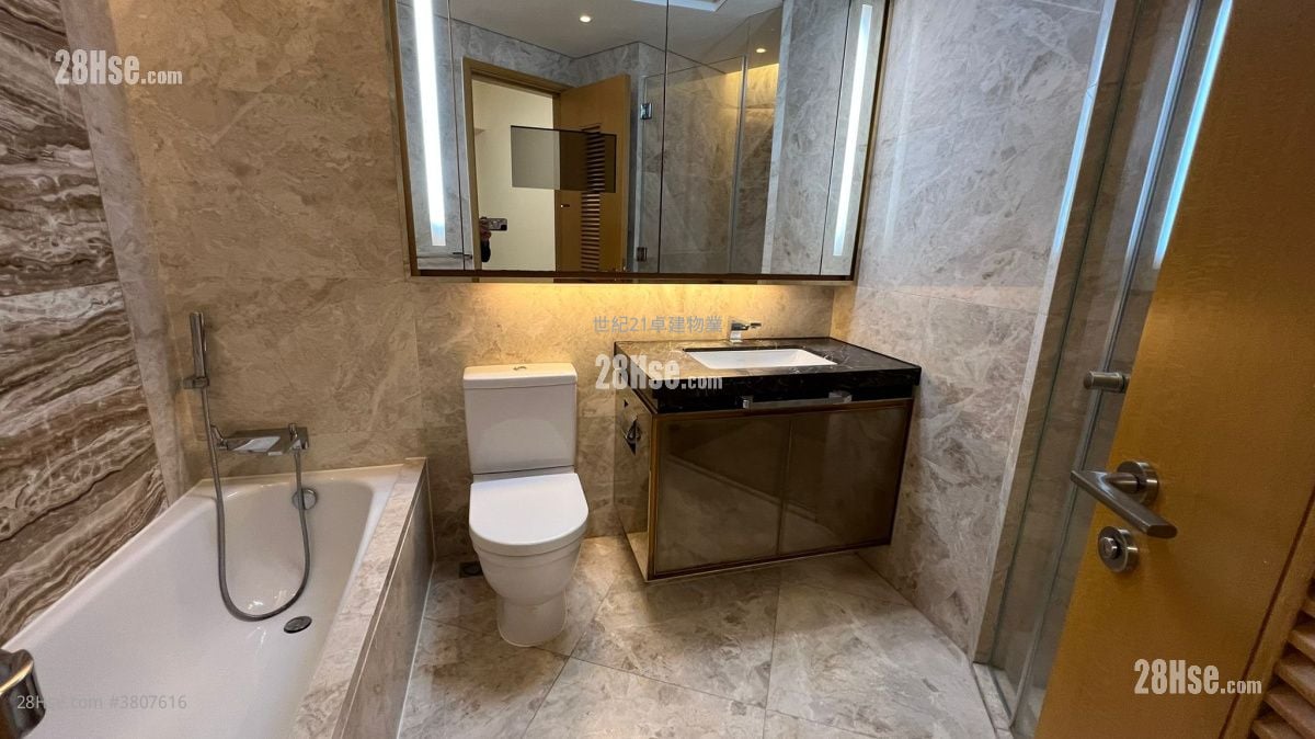 Grand Austin 租盤 3 房 , 2 浴室 900 平方呎