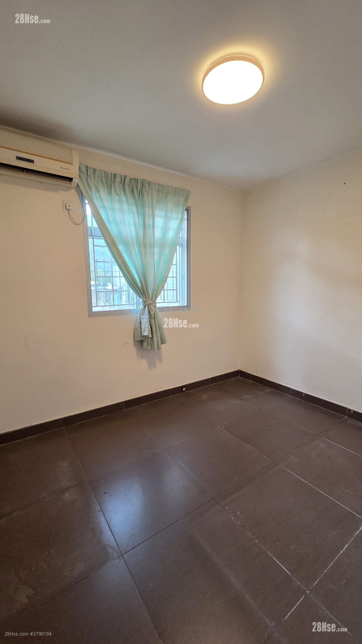 Village Rental 2 Bedrooms , 1 Bathroom 660 ft²
