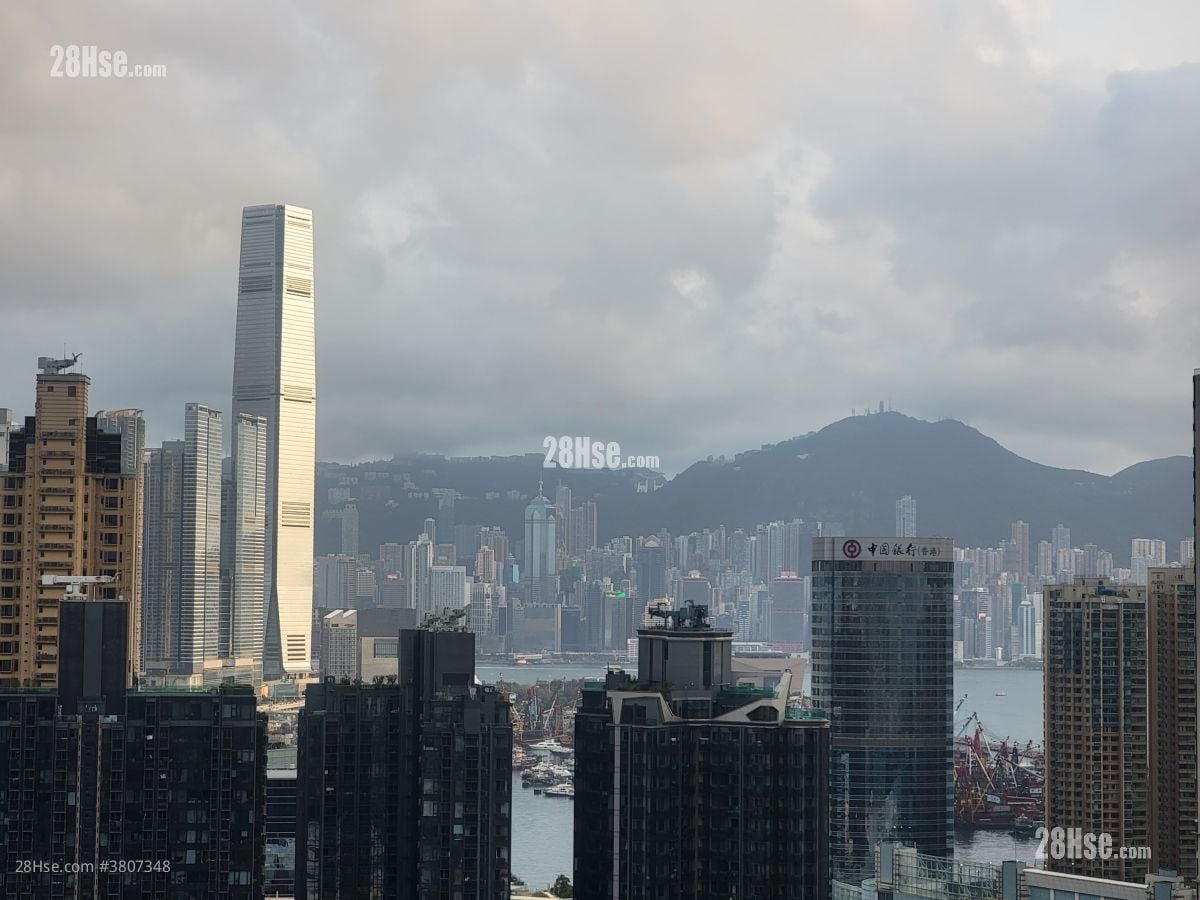 Metro Harbour View Rental 2 Bedrooms , 1 Bathroom 371 ft²