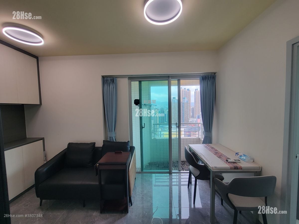 Metro Harbour View Rental 2 Bedrooms , 1 Bathroom 371 ft²