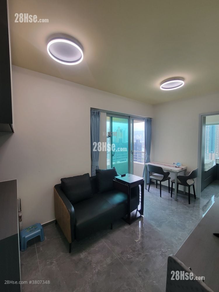 Metro Harbour View Rental 2 Bedrooms , 1 Bathroom 371 ft²