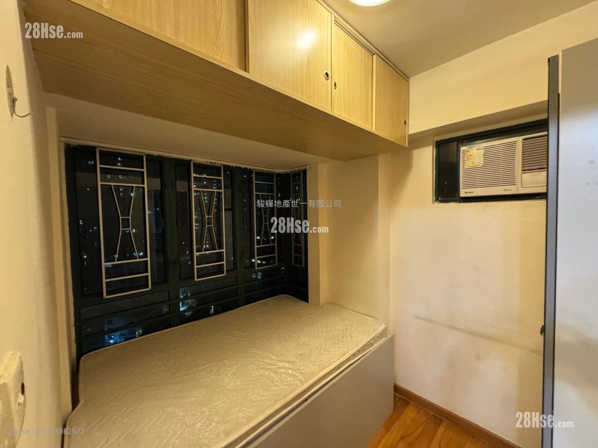 俊贤阁 租盘 2 房 , 1 浴室 365 平方尺