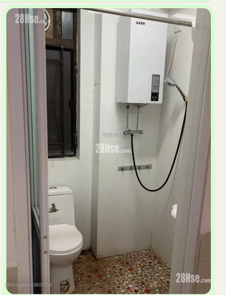 葵华大厦 租盘 2 房 , 1 浴室 410 平方尺