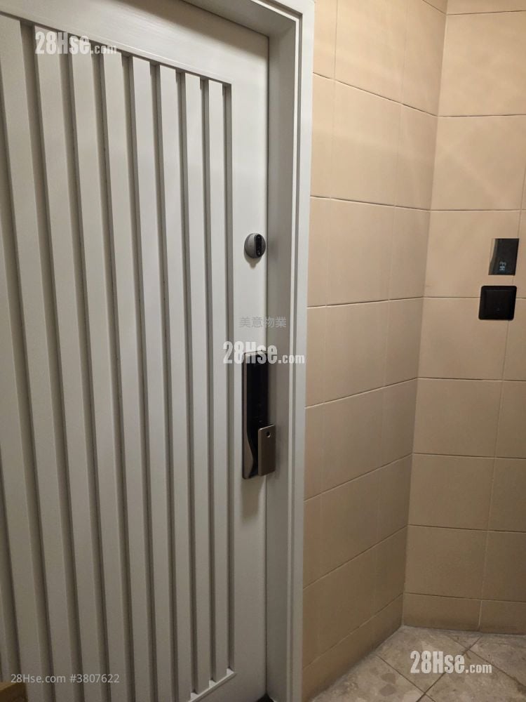 Cascades Sell 2 Bedrooms , 1 Bathroom 475 ft²