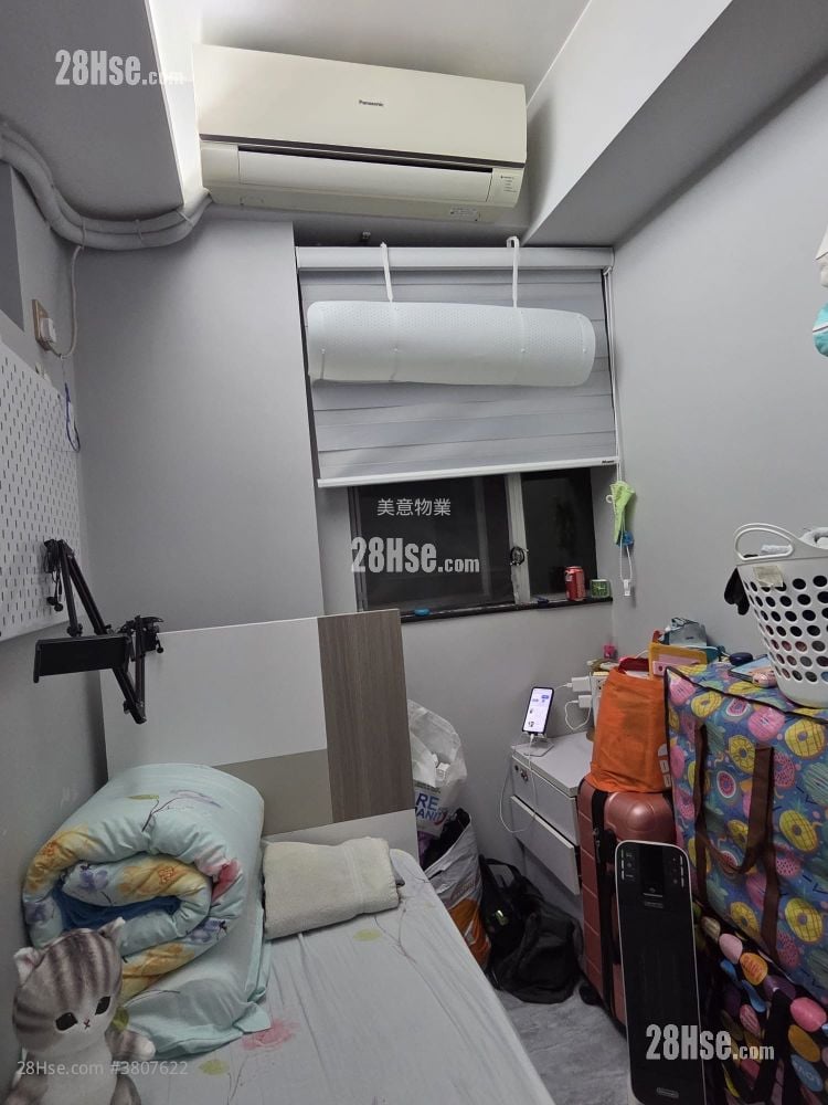 Cascades Sell 2 Bedrooms , 1 Bathroom 475 ft²