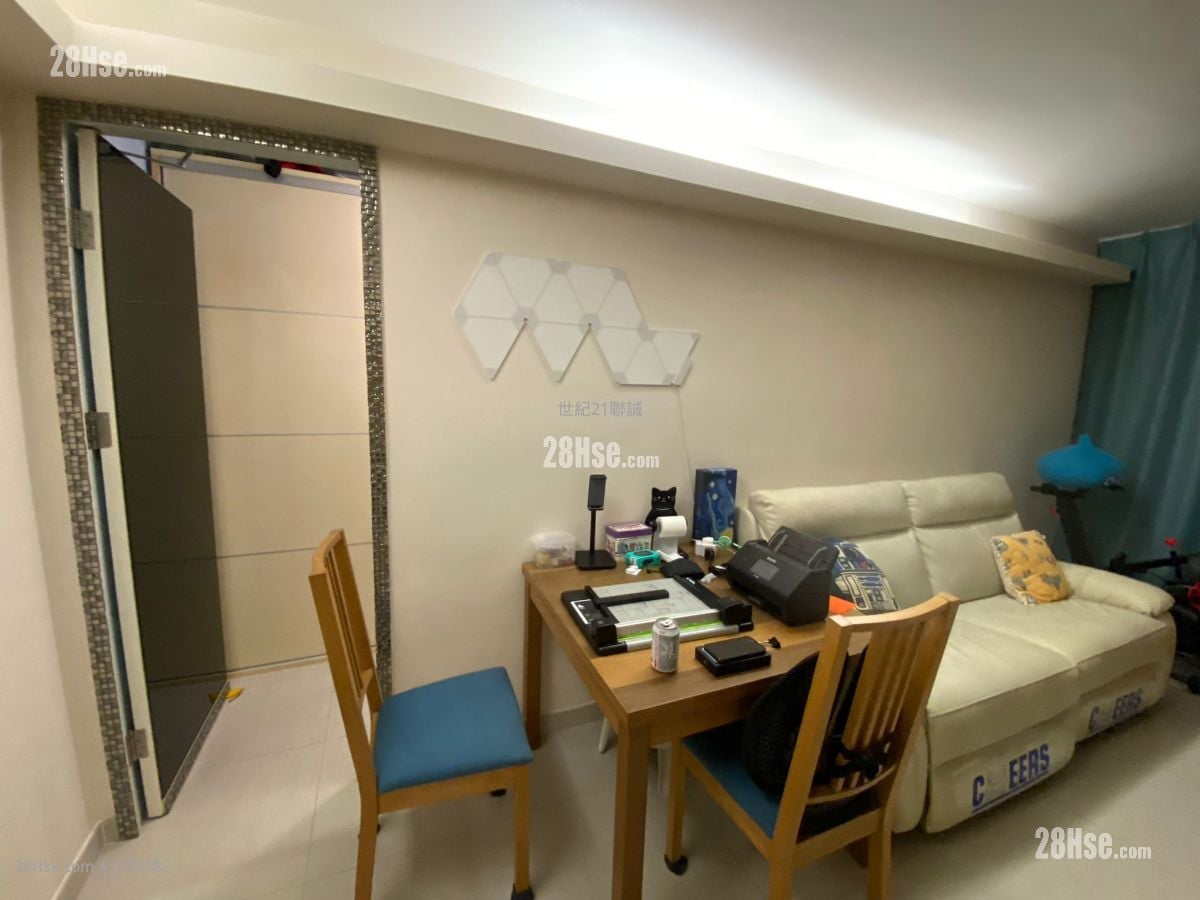 Hing Tin Estate Sell 3 Bedrooms , 1 Bathroom 489 ft²