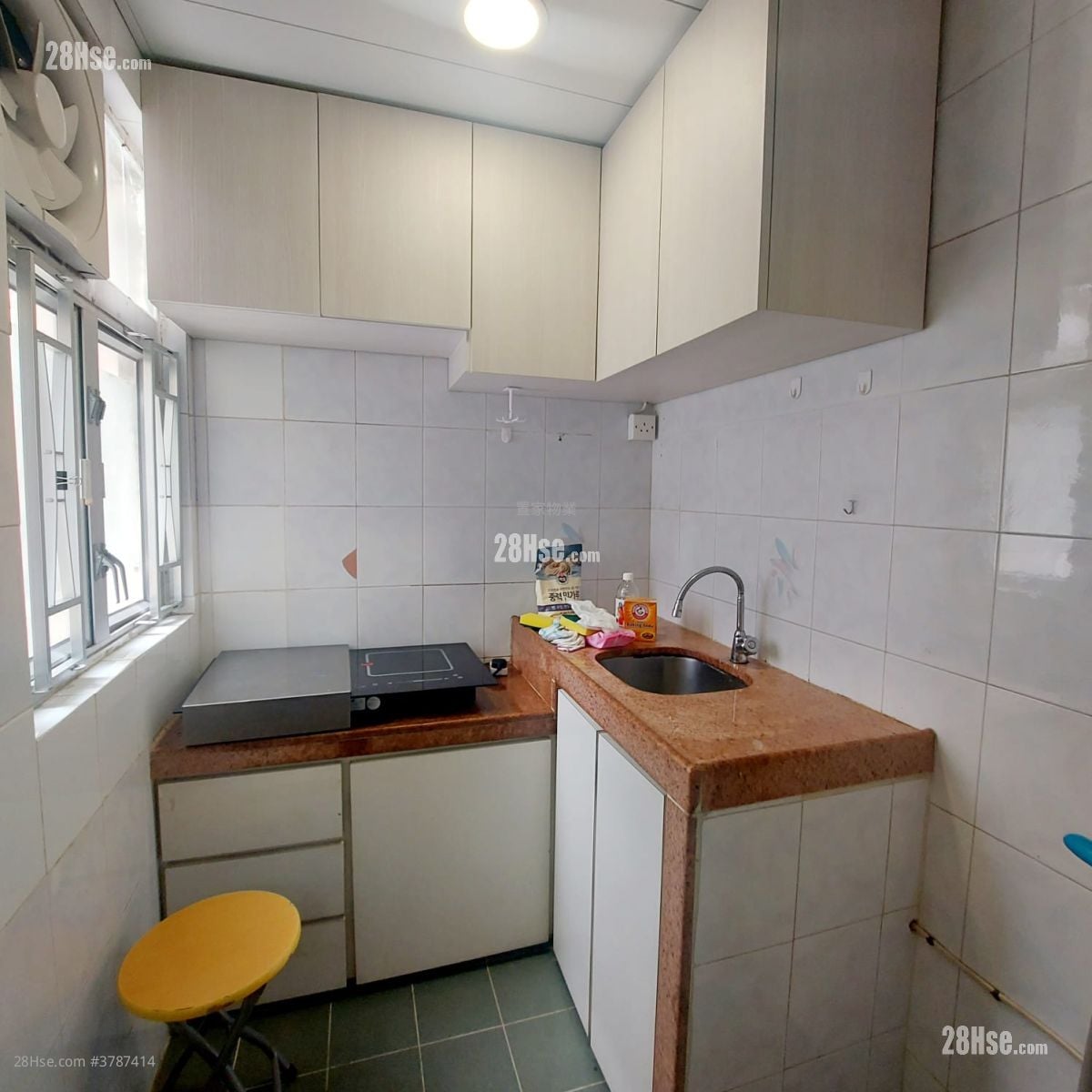 Morning Light Building Rental 2 Bedrooms , 1 Bathroom 338 ft²