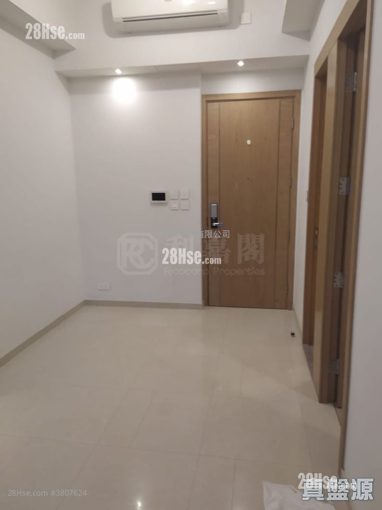 Imperial Kennedy Sell 1 Bedroom 388 ft²