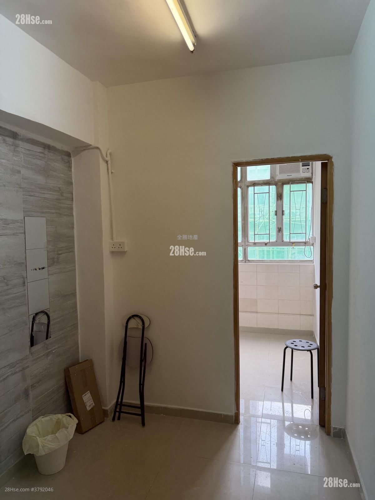 Chinese Mansion Rental 1 Bedroom , 1 Bathroom 180 ft²