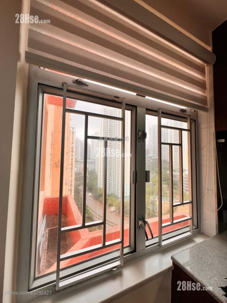 Amoy Gardens Rental 2 Bedrooms , 1 Bathroom 375 ft²