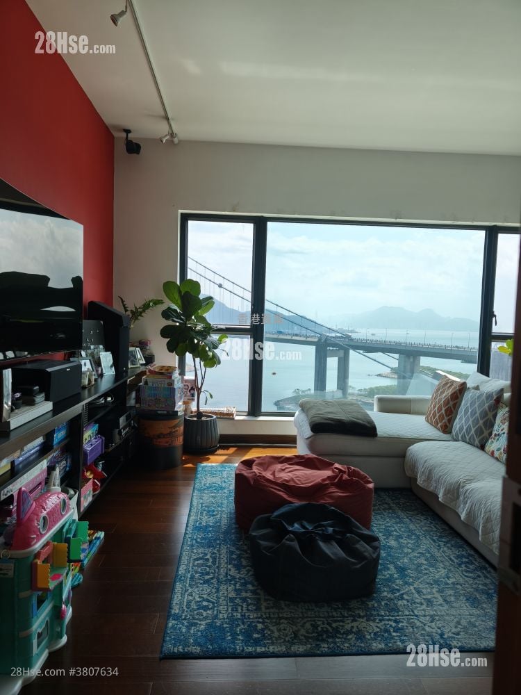 厅: 珀丽湾 售盘 4 房 , 3 浴室 1,129 平方尺