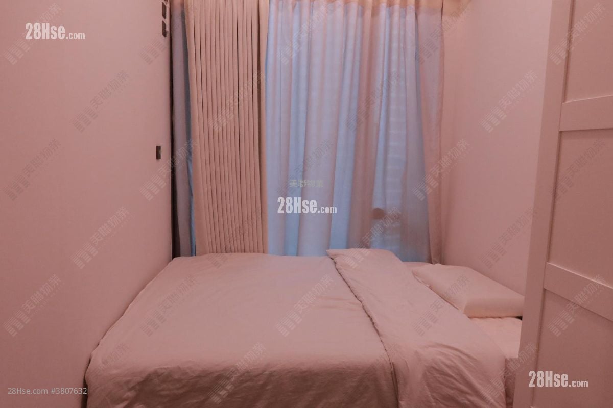 The Knightsbridge Rental 3 Bedrooms , 3 Bathrooms 1,085 ft²