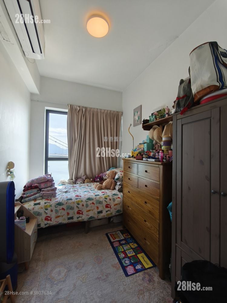 睡房 1: 珀丽湾 售盘 4 房 , 3 浴室 1,129 平方尺