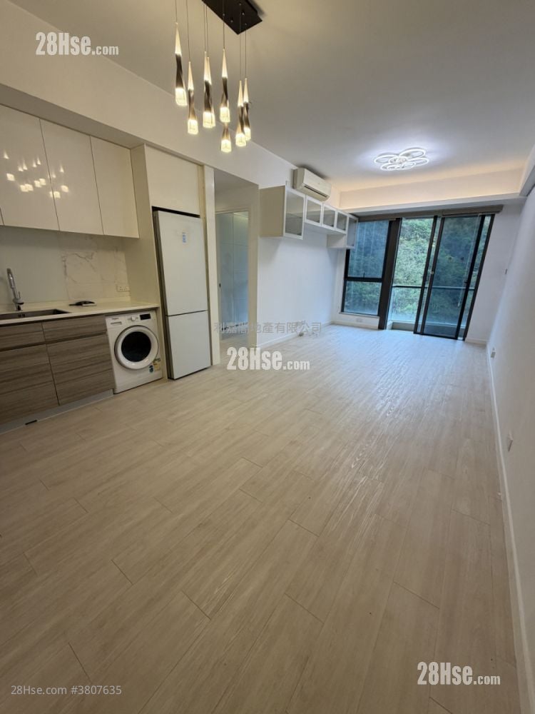 Dragons Range Sell 2 Bedrooms , 1 Bathroom 654 ft²