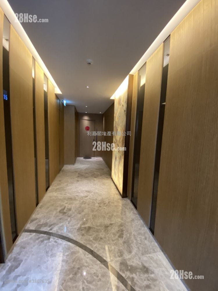 Dragons Range Sell 2 Bedrooms , 1 Bathroom 654 ft²