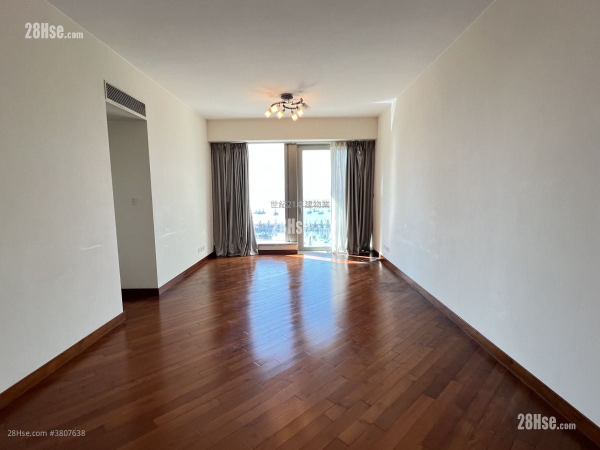 The Coronation Rental 3 Bedrooms , 2 Bathrooms 954 ft²