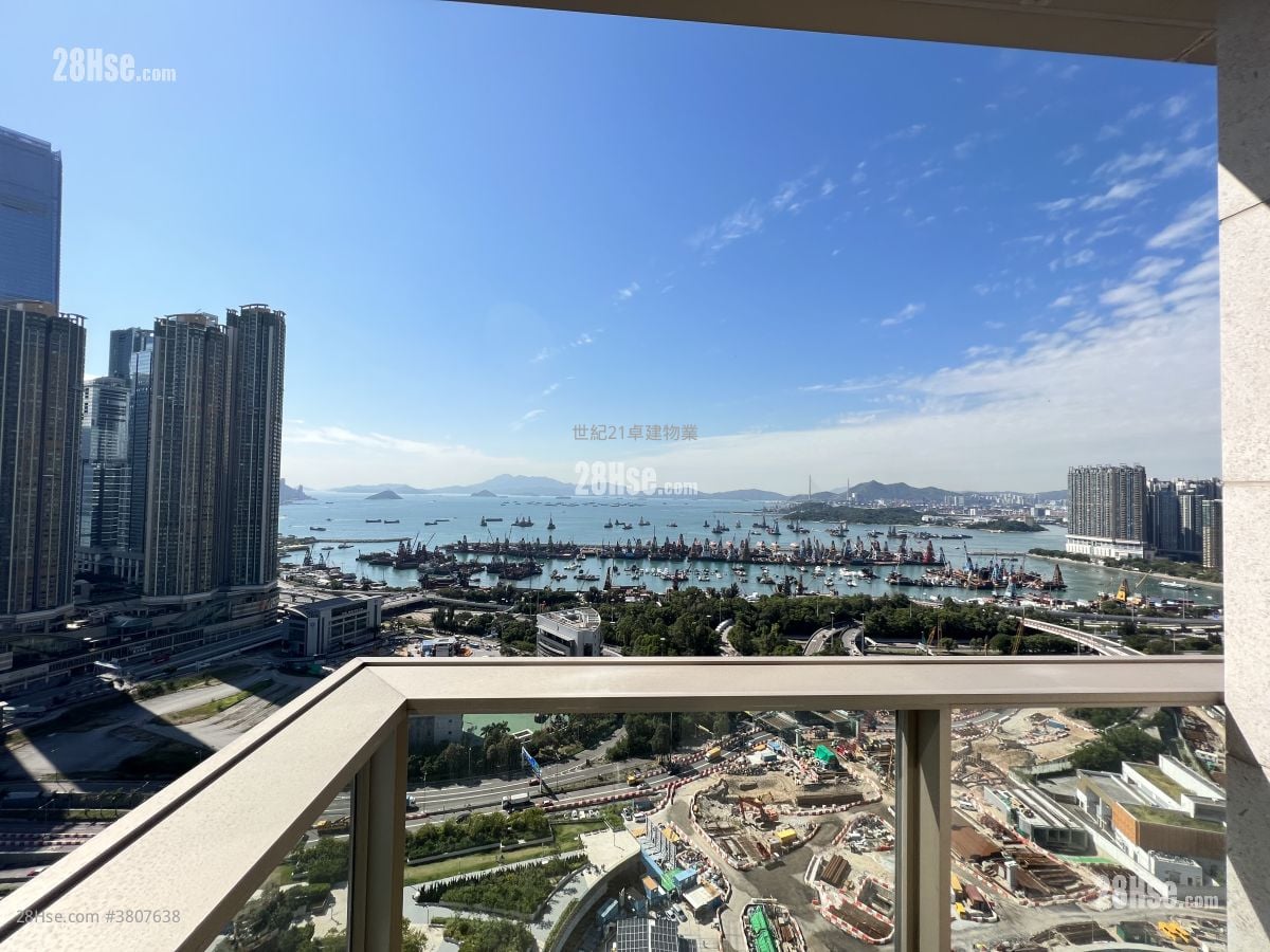 The Coronation Rental 3 Bedrooms , 2 Bathrooms 954 ft²