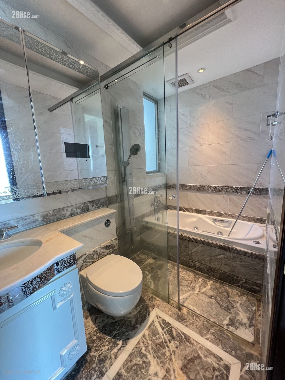 The Coronation Rental 3 Bedrooms , 2 Bathrooms 954 ft²