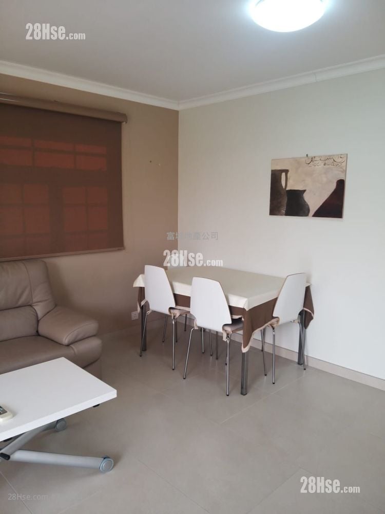 村屋 租盤 2 房 , 2 浴室 630 平方呎