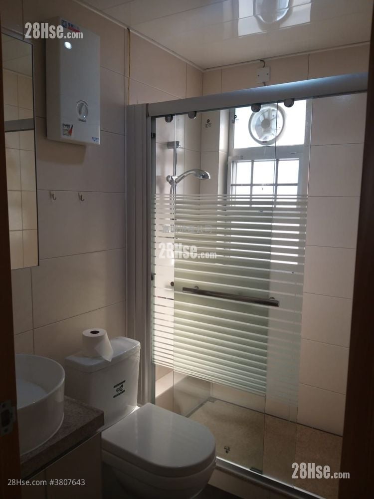 村屋 租盤 2 房 , 2 浴室 630 平方呎