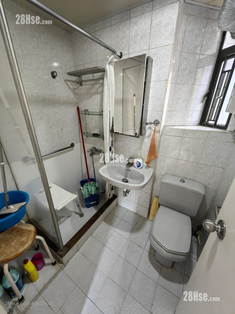 利昌大厦 售盘 2 房 , 1 浴室 476 平方尺