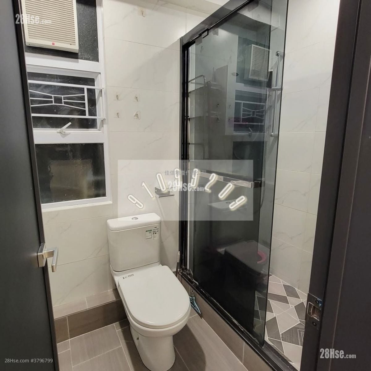 Tai Po Centre Rental 2 Bedrooms , 1 Bathroom 451 ft²
