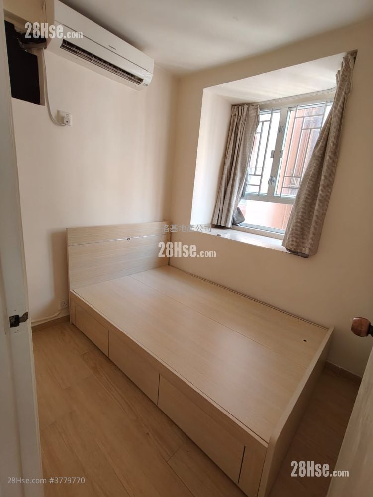 Amoy Gardens Rental 2 Bedrooms , 1 Bathroom 322 ft²