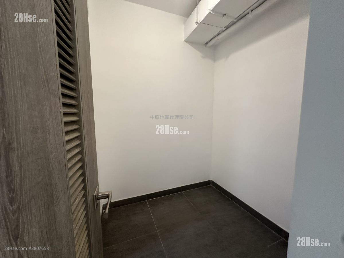 海日湾 租盘 4 房 , 2 浴室 1,533 平方尺