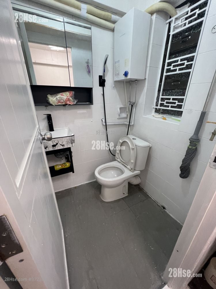 Village Rental 2 Bedrooms , 1 Bathroom 290 ft²