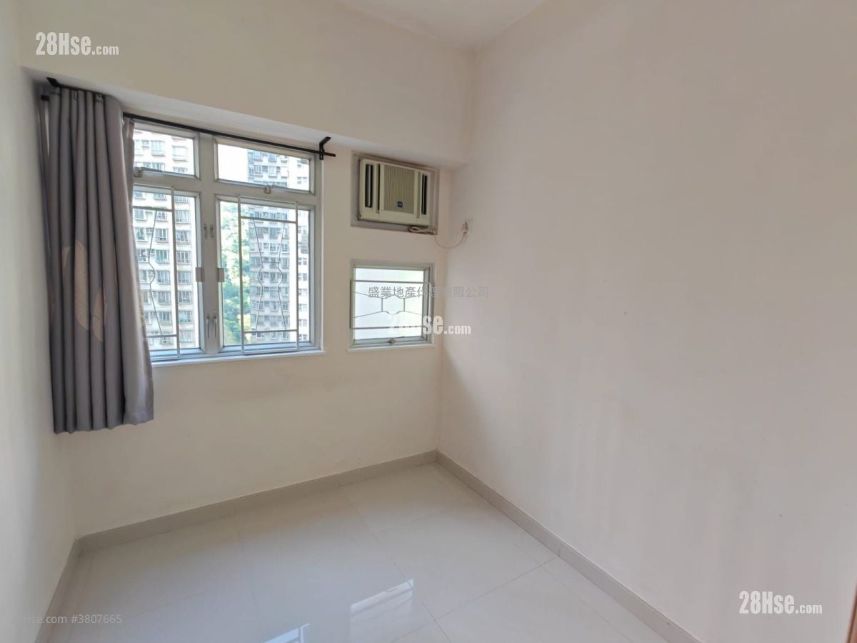 荃景花园 租盘 2 房 , 1 浴室 428 平方尺