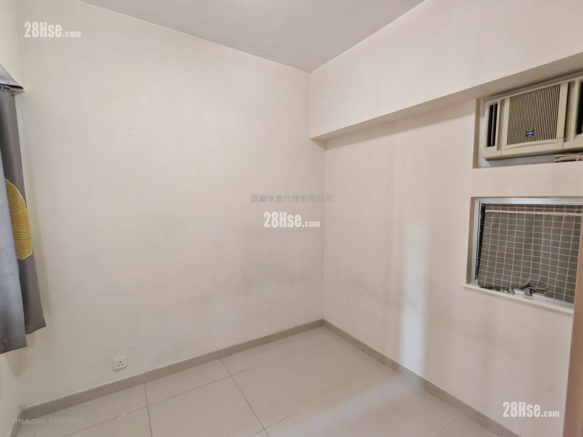 荃景花园 租盘 2 房 , 1 浴室 428 平方尺