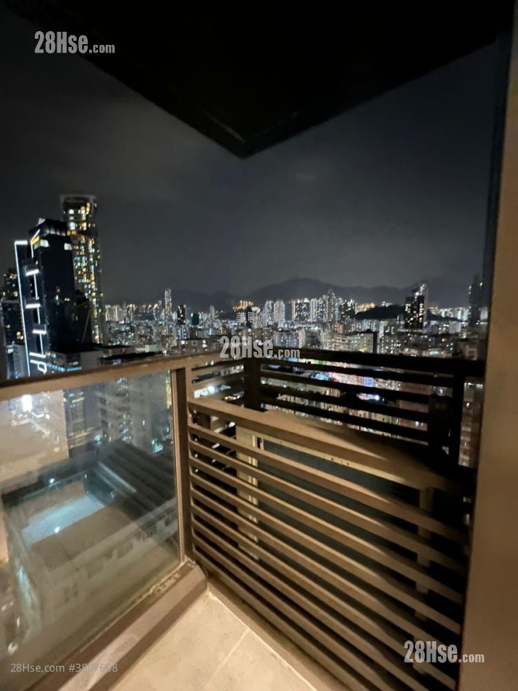 14 Larch Street Rental 269 ft²