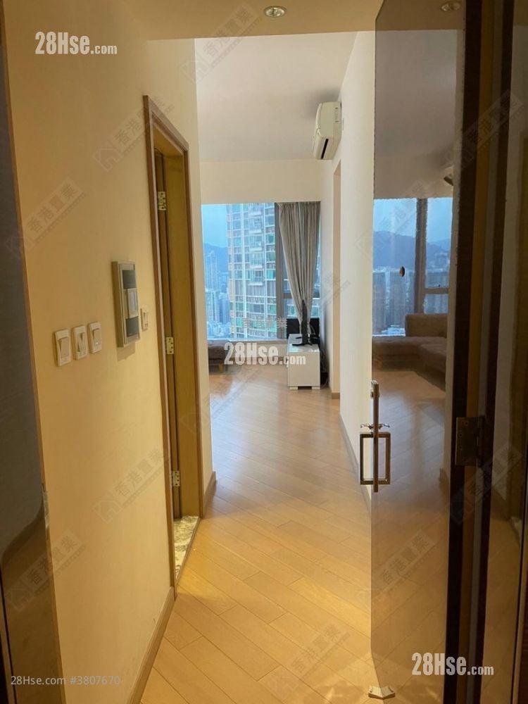 The Cullinan Rental 2 Bedrooms , 2 Bathrooms 640 ft²