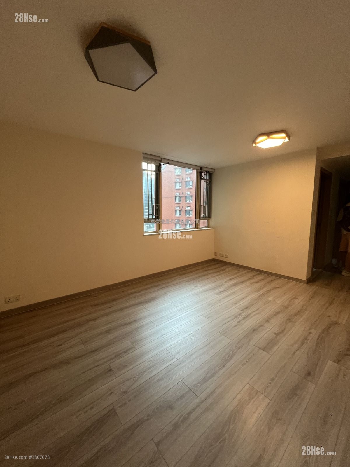 Harbour Place Sell 2 Bedrooms , 1 Bathroom 481 ft²