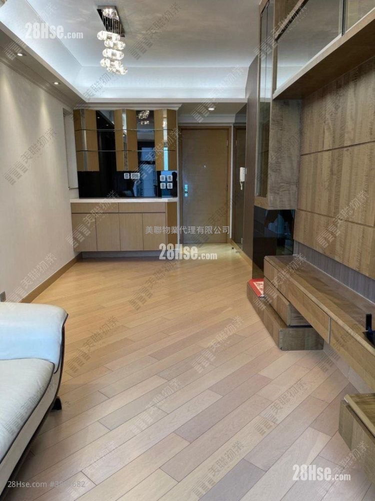 天晋 售盘 2 房 , 2 浴室 698 平方尺