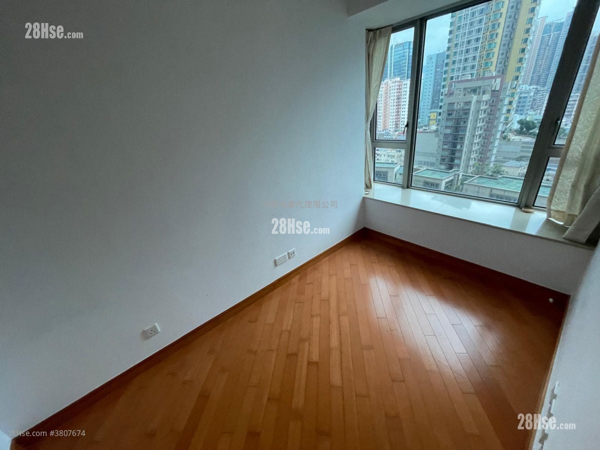 万景峯 售盘 3 房 , 2 浴室 654 平方尺