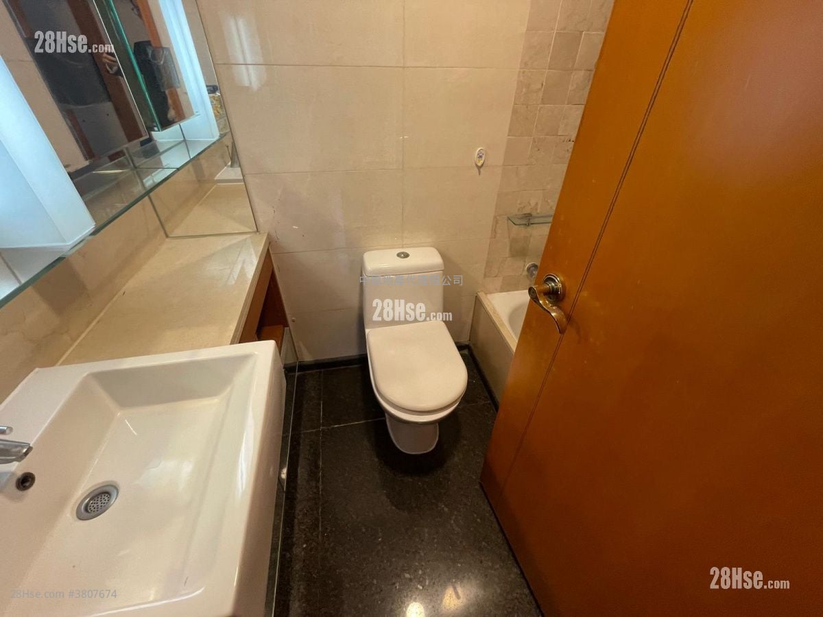 万景峯 售盘 3 房 , 2 浴室 654 平方尺