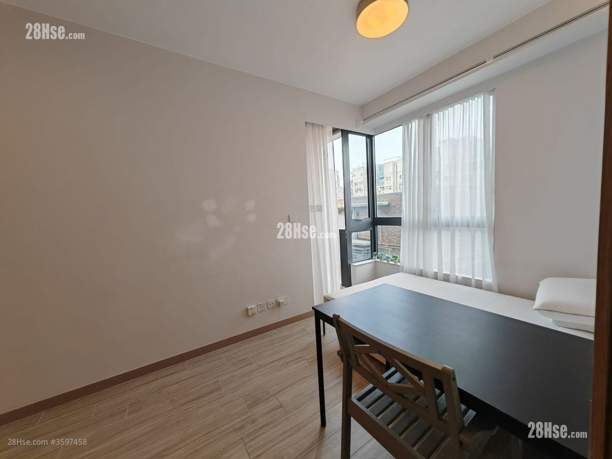 Arbour Rental Studio , 1 Bathroom 233 ft²