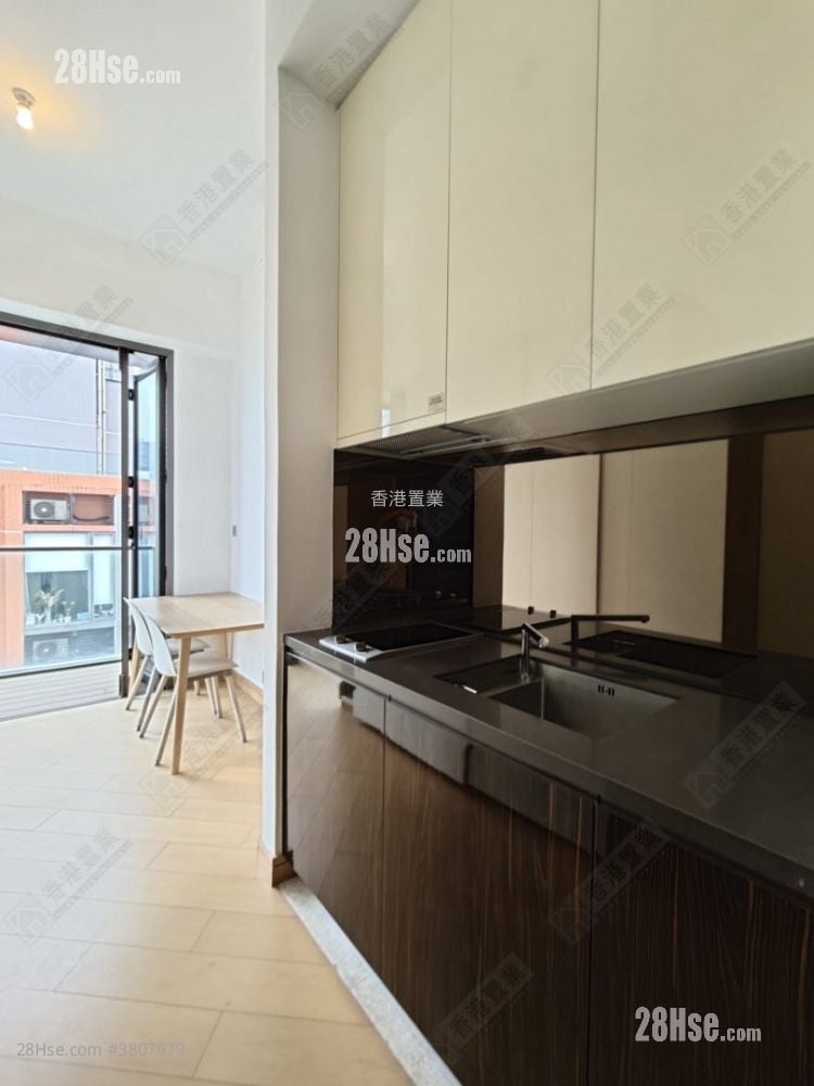 Jones Hive Rental 1 Bedroom , 1 Bathroom 333 ft²