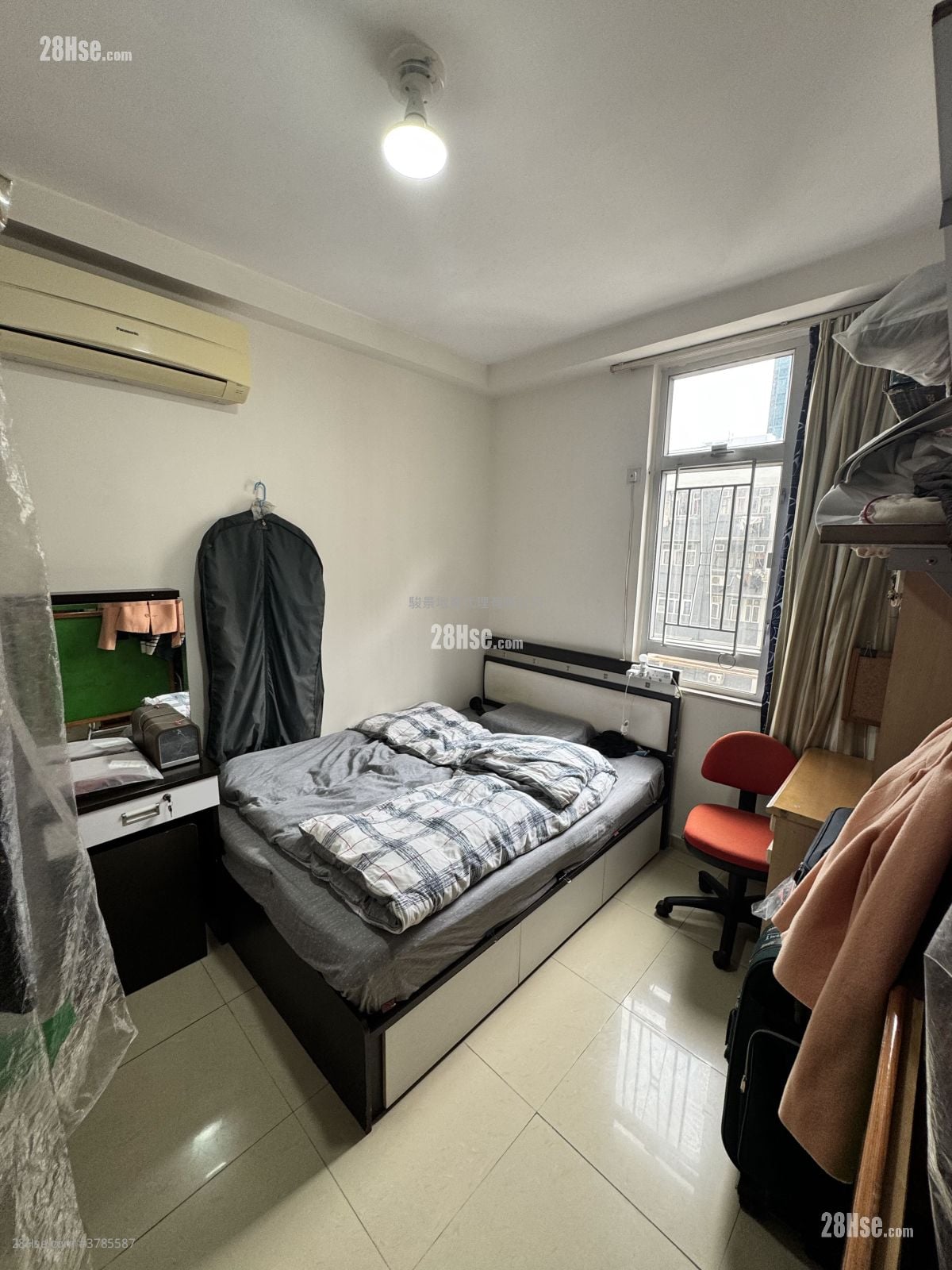 Carson Mansion Sell 3 Bedrooms , 1 Bathroom 522 ft²