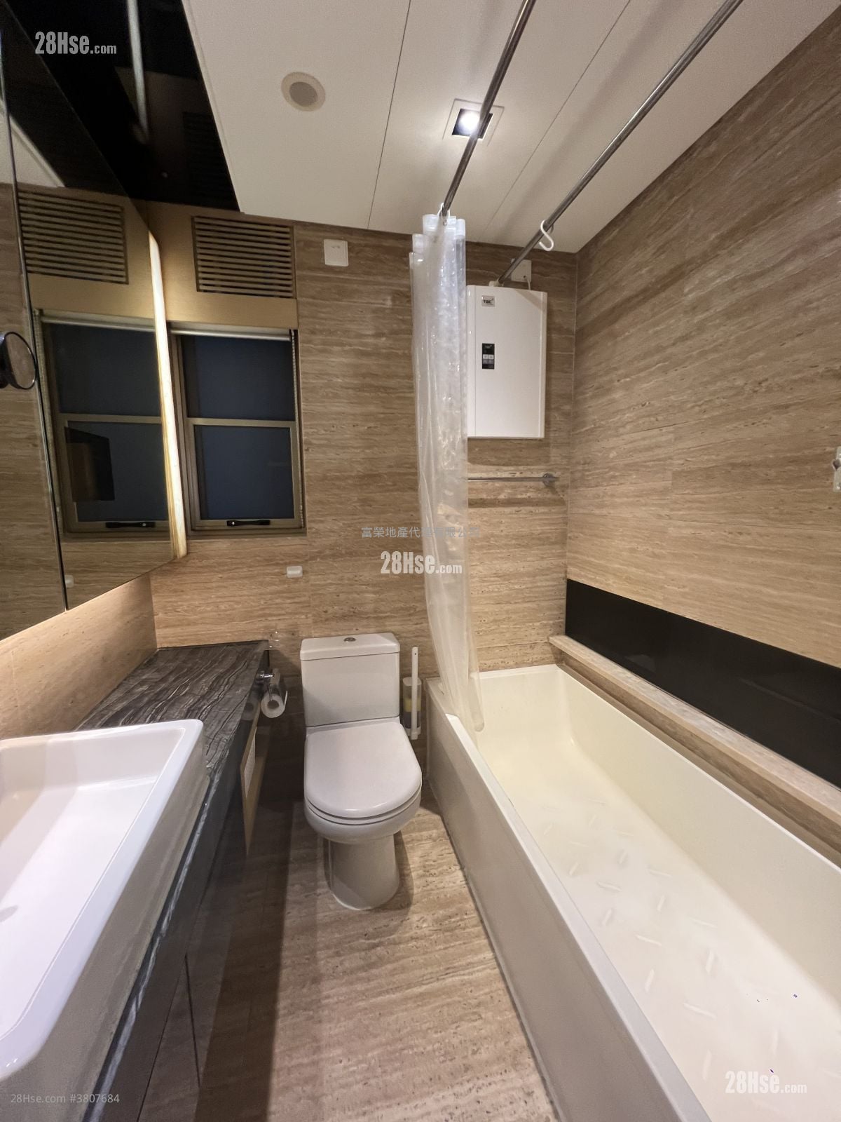 Harbour Place Sell 2 Bedrooms , 1 Bathroom 432 ft²