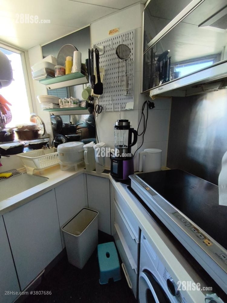 Festival City Sell 3 Bedrooms , 2 Bathrooms 678 ft²