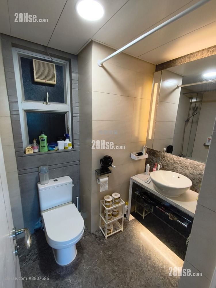 Festival City Sell 3 Bedrooms , 2 Bathrooms 678 ft²