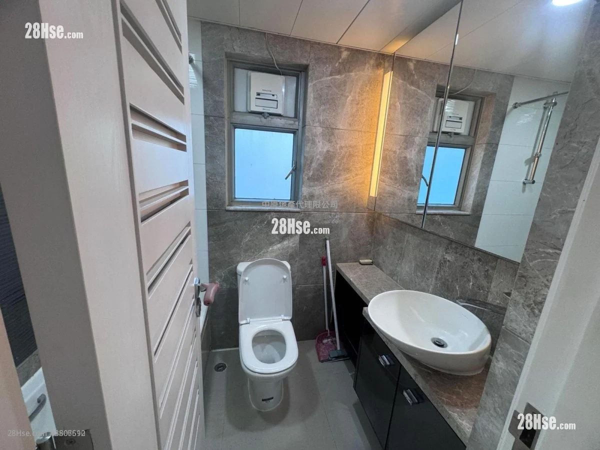 City Point Rental 2 Bedrooms , 1 Bathroom 482 ft²